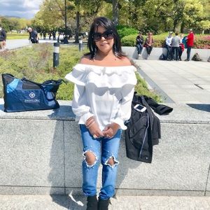 Meet your Posher, Rita